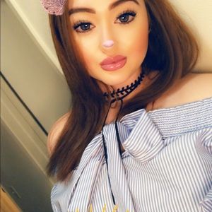 Meet your Posher, Denisse